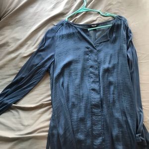 blue blouse
